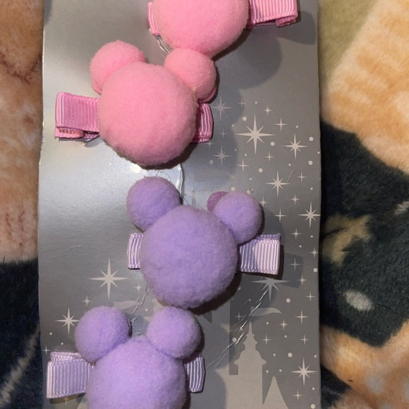 Disney girl’s hair accessories. - Picture 3 of 3